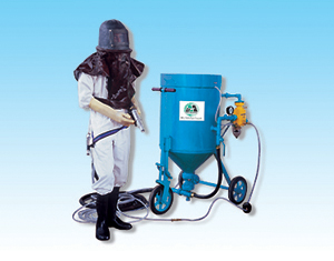 PORTABLE ABRASIVE BLASTER